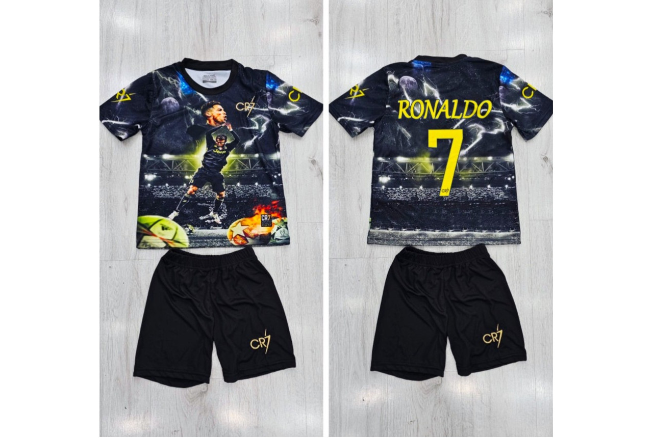 8307 Детски футболен екип Ronaldo CR7 
